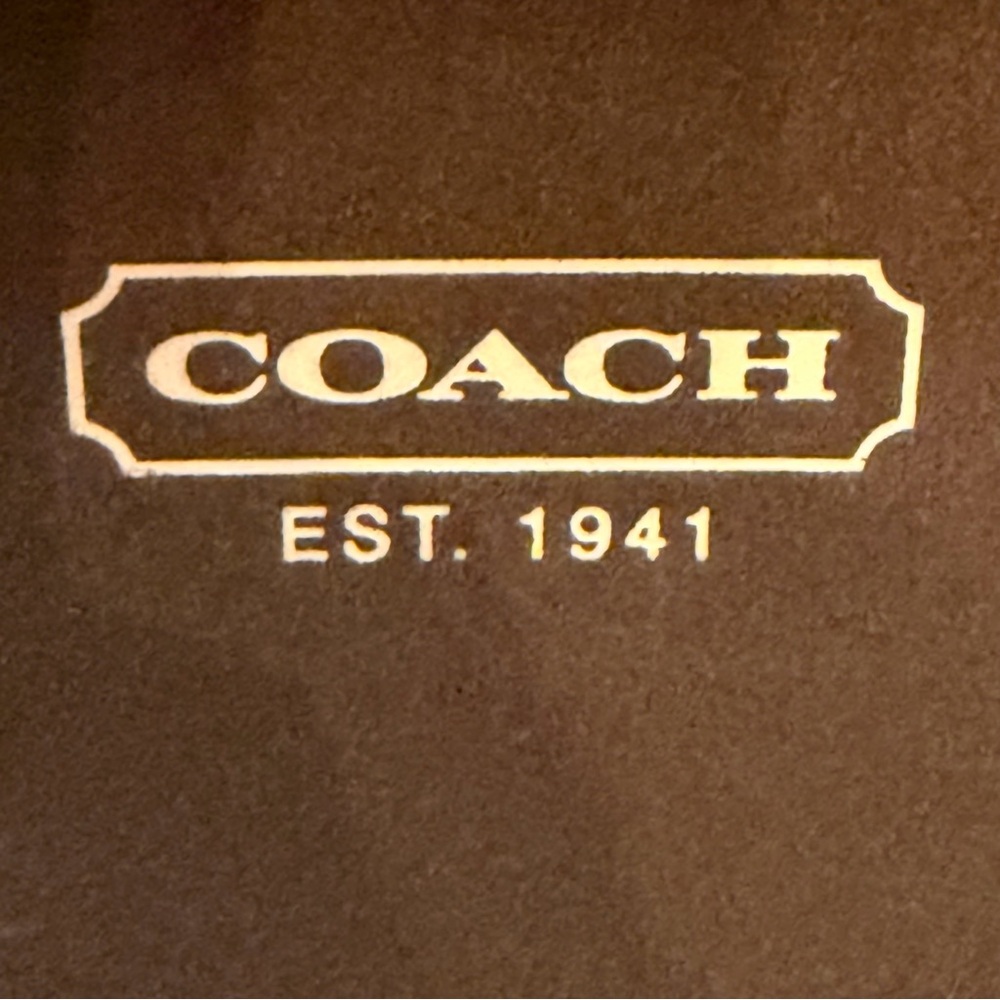 Coach Signature Monogram Hard Clamshell  Glasses Case with lens wipe - NEW - Picture 5 of 5